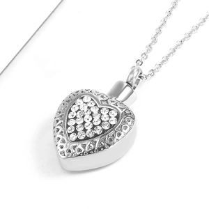 Collana a cuore per ceneri con strass scintillanti e raffinati motivi traforati