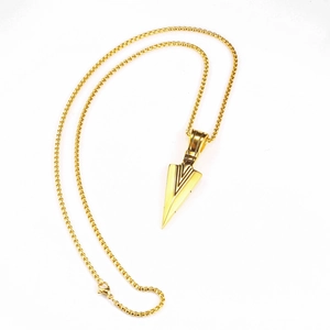 Men's retro gold spearhead pendant necklace in polished titanium steel with box chain