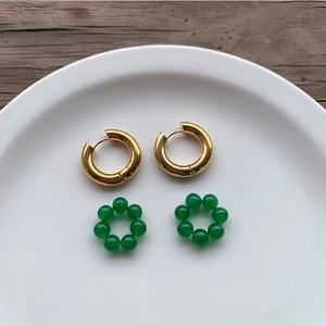 Vintage titanium steel gold hoop earrings with emerald green beaded ring pendants