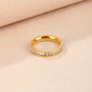 Minimalist Titanium Steel Gold Plated Eternity Ring For Women Square Cut Zirconia Full Diamond Band Inlaid Fashion Jewelry Gift