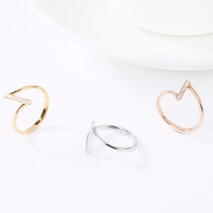 Minimalistischer Titanstahl Wellen Z Form Ring Für Damen Zirkonia Eingelegt Gold Roségold Silber Geometrischer Schmuck Fingerring