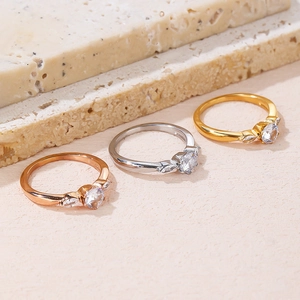 Elegant Titanium Steel Zirconia Ring For Women Three Stone Round Marquise Inlaid Gold Rose Gold Silver Plated Finger Ring
