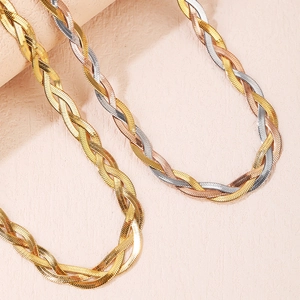 Collier à Chevrons en Acier Inoxydable Tressé à la Main Ton Mixte Or Argent Chaîne de Clavicule Bijoux de Mode pour Femme Cadeau