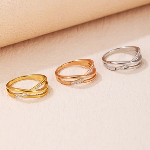 Chic triple color interlocking titanium steel rings with cubic zirconia crystal accents