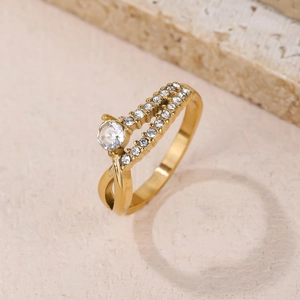 Elegant gold crossover ring with central round zircon and hollow side structural design