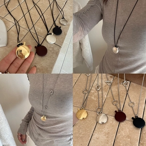Minimalist Alloy Oval Bottle Pendant Necklace Women Retro Flask Shape Long Sweater Chain OT Buckle Rope Cord Jewelry