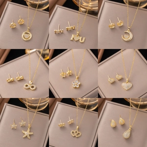 Fashion Gold Plated Copper Jewelry Set For Women Sparkling Zirconia Heart Moon Star Water Drop Necklace Earrings Set