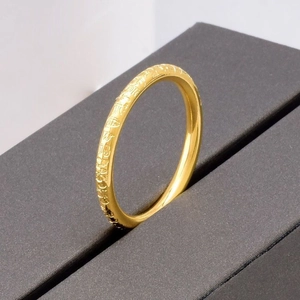 Chinese style gold titanium steel ring with embossed vintage Wanfu scripture patterns