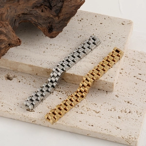 Minimalist geometric titanium steel bracelet in silver and gold president chain style