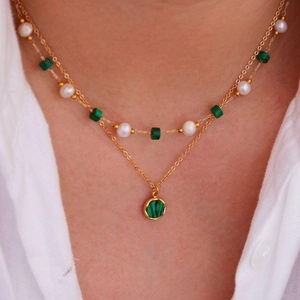 Double-layered 14k gold plated necklace with malachite beads and elegant white pearls