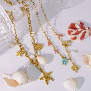 Ensemble de colliers pendentifs coquillage et étoile de mer dorés avec perles de plage