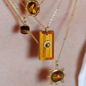 Tigerauge Anhänger Halskette Set aus 18K vergoldetem Edelstahl für einen geschichteten Look
