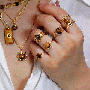 Vintage Halskette und Ringset aus vergoldetem Edelstahl mit Tigerauge-Steinen für Damen