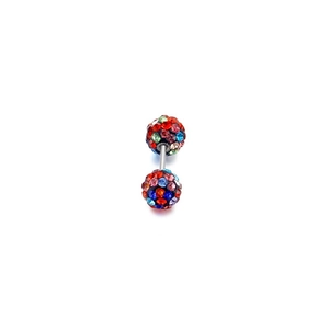 Macrodetail van de halter oorkraakbeen piercing met gekleurde kristallen op staal