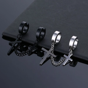 Gothic-Punk-Ohrklemmen mit Doppelkreuz und Quaste in Schwarz und Silber aus Edelstahl