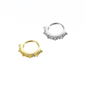 Aros de nariz hip hop en oro y plata con tachuelas de punta y piedras de circón claro