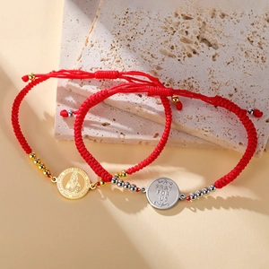 Bracelets en cordon rouge tressé avec pendentif Saint Dymphna en acier inoxydable
