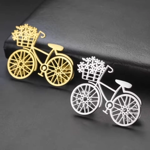 Creative Bicycle Flower Basket Brooch Stainless Steel Personalized Clothing Pin For Unisex Electroplated Metal Jewelry