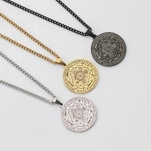 Drei Edelstahl-Halsketten mit Siegel der sieben Erzengel Anhänger in Schwarz, Gold und Silber