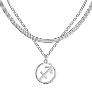 Détail du collier argenté double épaisseur avec pendentif Sagittaire et chaîne serpent lisse