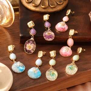Vintage Stainless Steel Flower Dangle Earrings Handmade Real Dried Flower Resin Shell Drop Earrings Women Jewelry