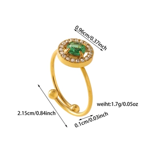 Dettagli dell'anello cuore dorato con zircone verde e dimensioni del prodotto