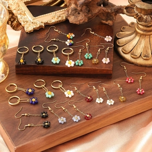 Boucles d'Oreilles Pendantes Bohème Fleur en Perles de Rocaille Tissées Main Alliage Tige Acier Inoxydable Bijoux Femme