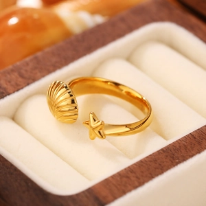 Anello aperto in acciaio inossidabile placcato oro 18K con ciondoli conchiglia e stella