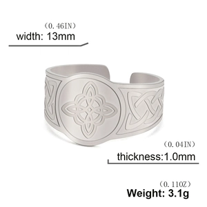 Silberner Edelstahl-Armreif mit keltischem Knotenmuster und 13 mm Breitenmaßen