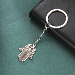 Stainless Steel Hamsa Hand Evil Eye Keychain Vintage Fatima Hand Floral Engraved Key Ring For Car Key Jewelry Gift