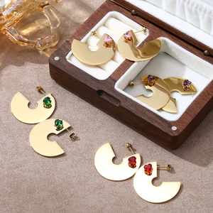 Lussuosi Orecchini Geometrici a Forma di C in Acciaio Inossidabile per Donna Placcati in Oro Argento Con Zirconia