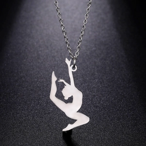 Polierte Ballerina-Anhänger-Halskette aus Edelstahl mit silbernem Finish für Damen