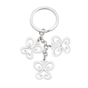 Creative silver butterfly hollow pendant keychain with triple butterfly charms in metal