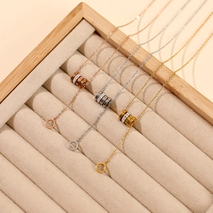 Titanium Steel Roman Numeral Cylinder Pendant Necklace Inlaid Rhinestone Rose Gold Gold Silver Clavicle Chain Jewelry For Women