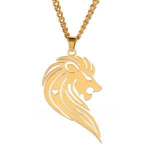 Goldene Edelstahl Halskette mit Löwenkopf Anhänger und grober Panzerkette im Detail