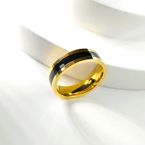 Bague minimaliste en acier inoxydable doré avec insert en émail noir pour hommes et femmes