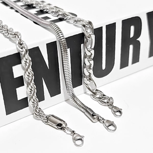 Ensemble de trois bracelets en acier inoxydable avec chaînes corde, serpent et gourmette