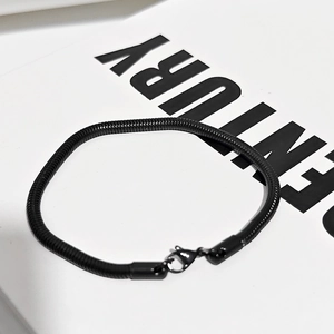 Bracelet chaîne serpent noir pour homme en acier inoxydable avec fermoir mousqueton