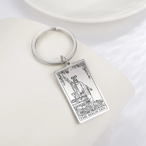 Porte-clés classique en acier inoxydable avec pendentif gravé de la carte du Magicien