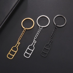 Minimalist Stainless Steel Hollow Wine Bottle Keychain Fashion Romantic Beverage Bottle Pendant Keyring Jewelry For Bag Gift