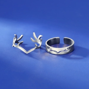 Minimalistische Roestvrijstalen Verstelbare Open Hertengeweitje Ringen Voor Koppels Mode Unisex Sieraden Hol Patroon Cadeau