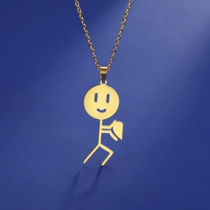 Collana con omino dorato, pendente a cuore e faccina sorridente in acciaio inossidabile