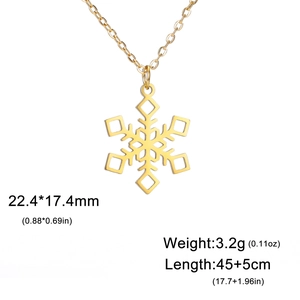 Detailed view of gold snowflake pendant dimensions 22.4x17.4mm with chain length parameters