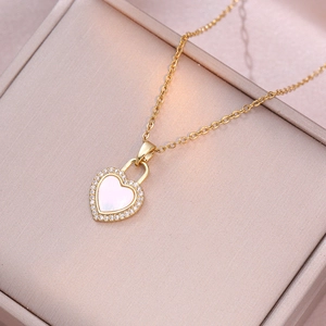 Titanium Staal Hart Hanger Ketting Voor Dames Verguld Kunstparelmoer Ingelegd Zirkoon Eenvoudige Mode Sleutelbeen Ketting