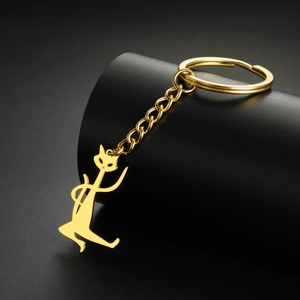Golden Kung Fu cat keychain pendant made of polished stainless steel for fashion accessories