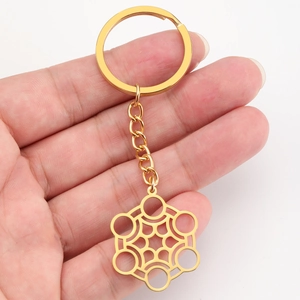 Porte-clés Minimaliste en Acier Inoxydable Hexagone Ajouré Pendentif Fleur Géométrique Anneau de Clé pour Femmes Hommes Bijoux
