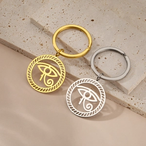 Ancient Egyptian Eye Of Horus Stainless Steel Keychain Hollow Amulet Symbol Round Pendant Keychain For Men Women Jewelry Gift
