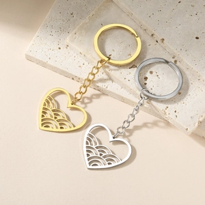 Hollow heart wave pattern keychain set in gold and silver polished stainless steel