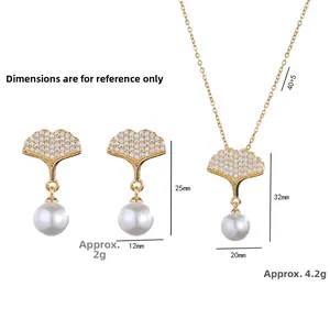 Parure bijoux feuille de ginkgo avec zircons et perles comprenant collier et boucles