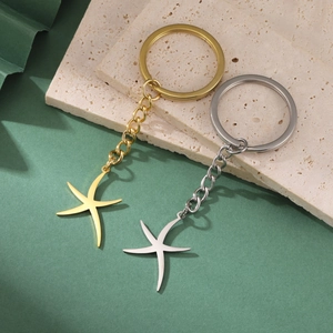 Porte-clés Pendentif Étoile de Mer en Acier Inoxydable Mode Océan Anneau de Clé en Métal pour Femmes Hommes Accessoire Quotidien Cadeau